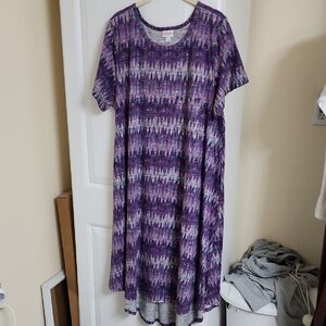 Lularoe Carly Purple Patterned Dress, EUC